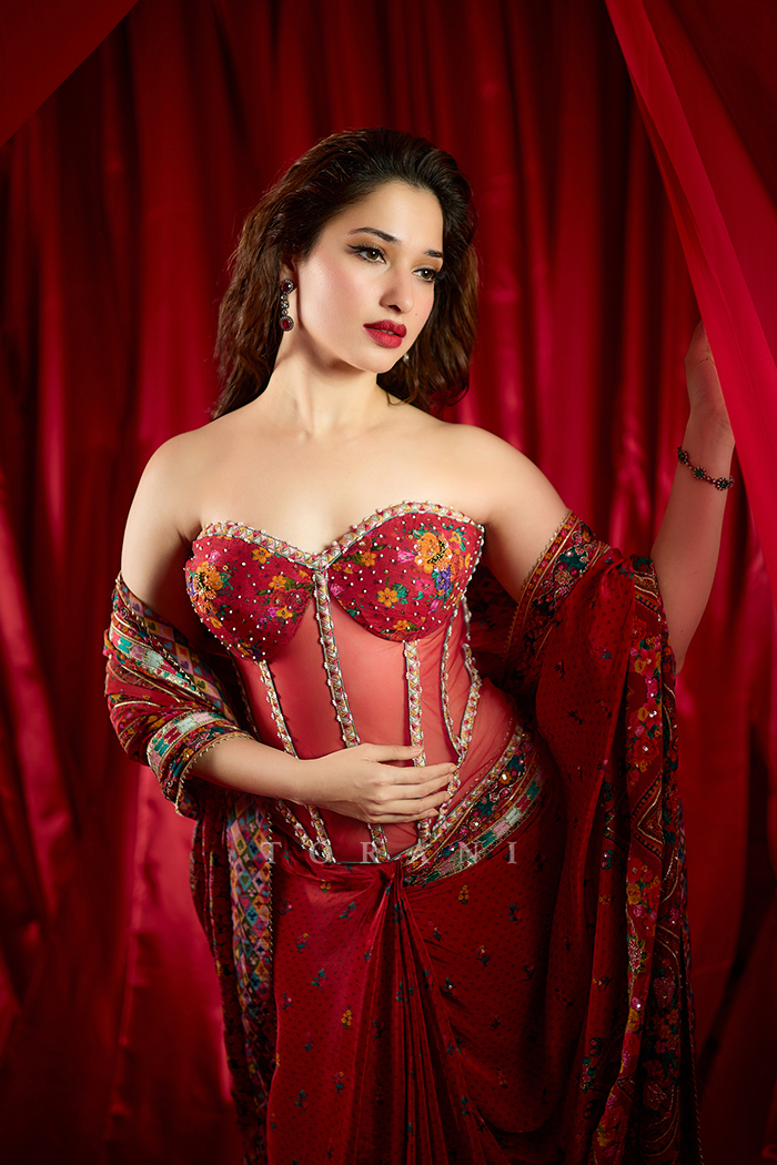 Tamannaah Bhatia In Our Dil Surkh Ami Corset Saree Set