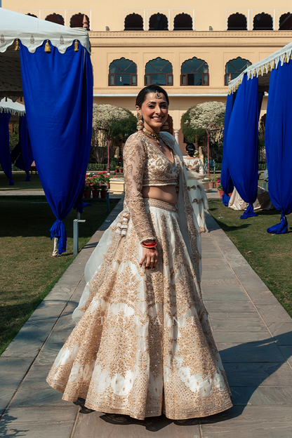 Bani in our Custom Gul Bano Meher Passa Lehenga Set