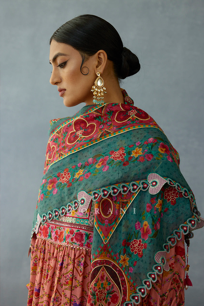 Dil Nawaz Firas Scarf