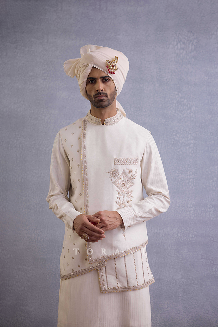 Designer Bandi for Men | Stylish Bandi Jackets & Coats – Torani India