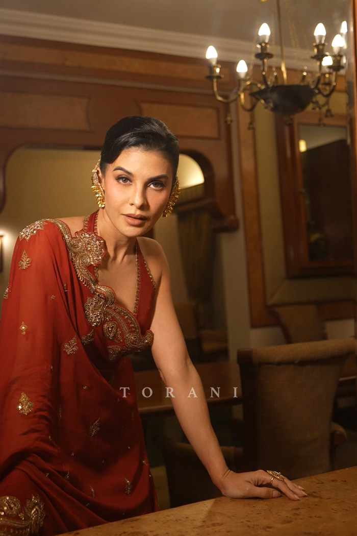 Jacqueline Fernandez In Our Shamse Parthi Saree Set