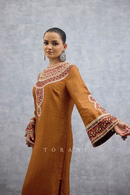 Kanak Rajuka Kaftan