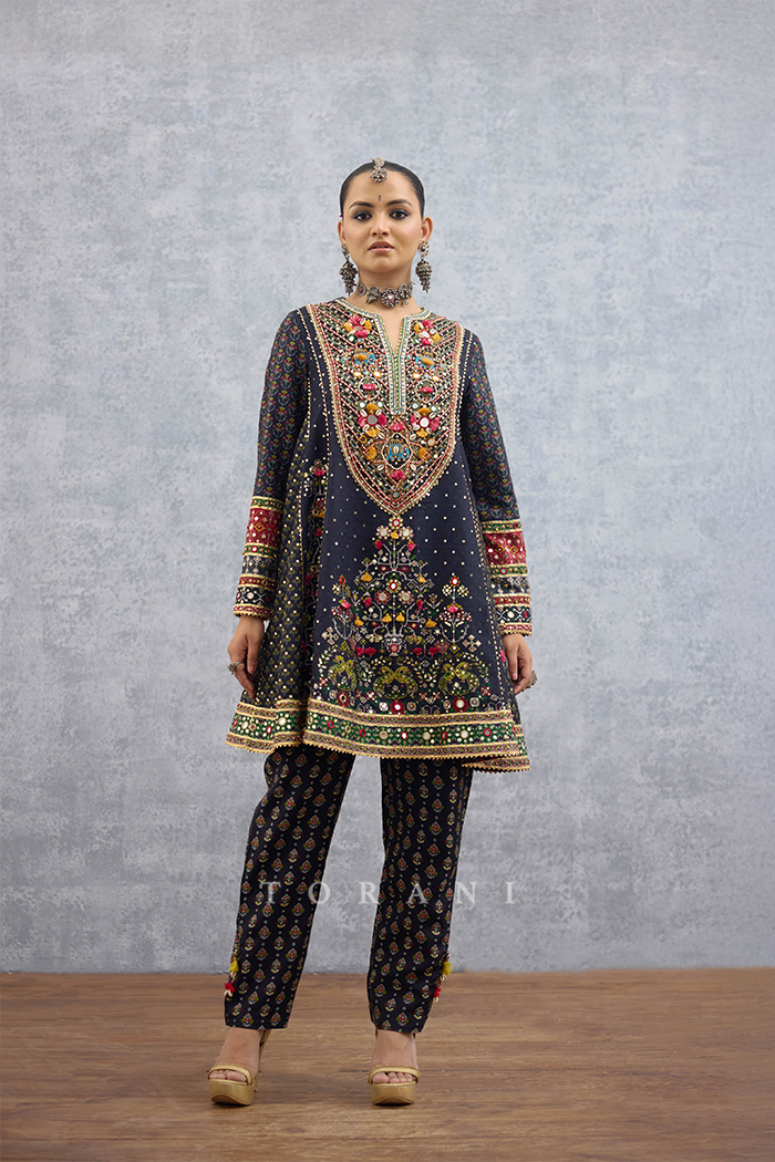 Virasa Dhanak Kurta Set