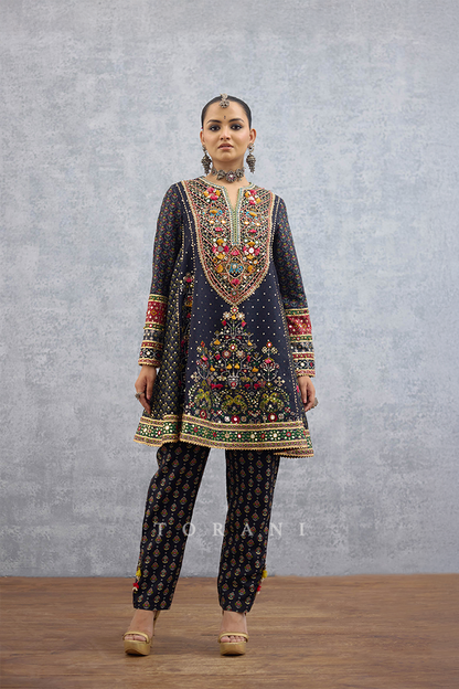 Virasa Dhanak Kurta Set
