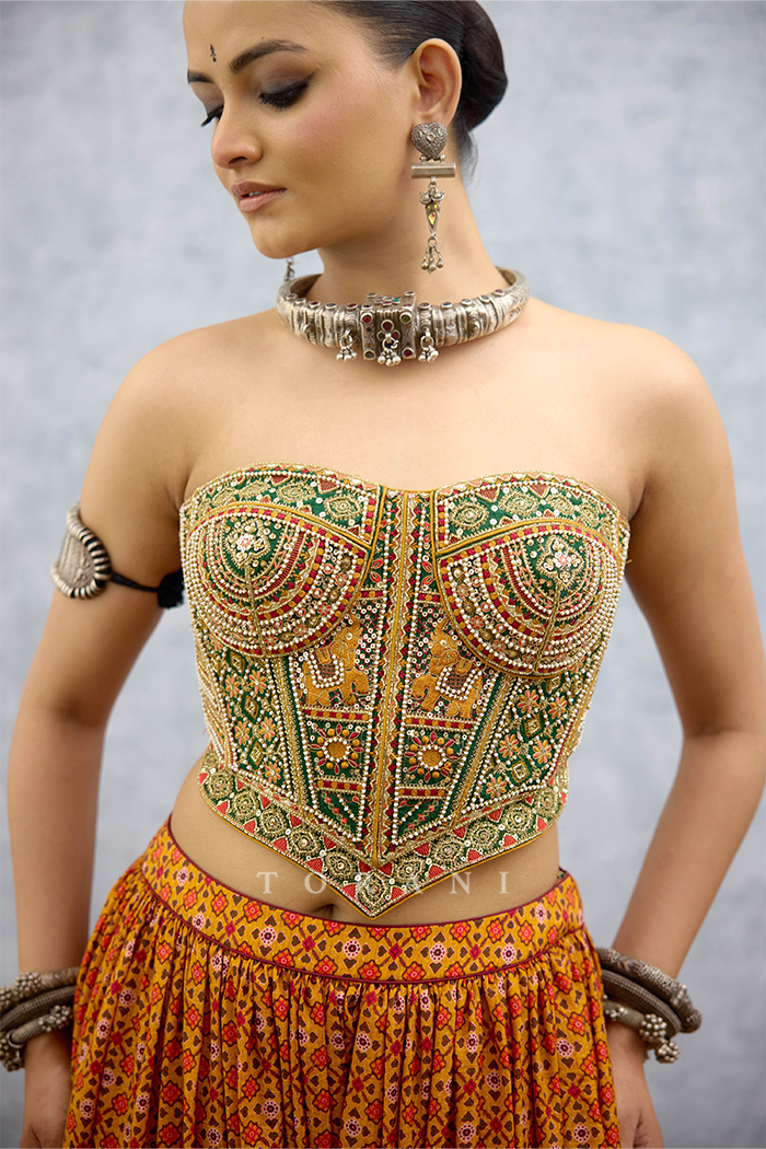 Kanak Harit Mauri Corset