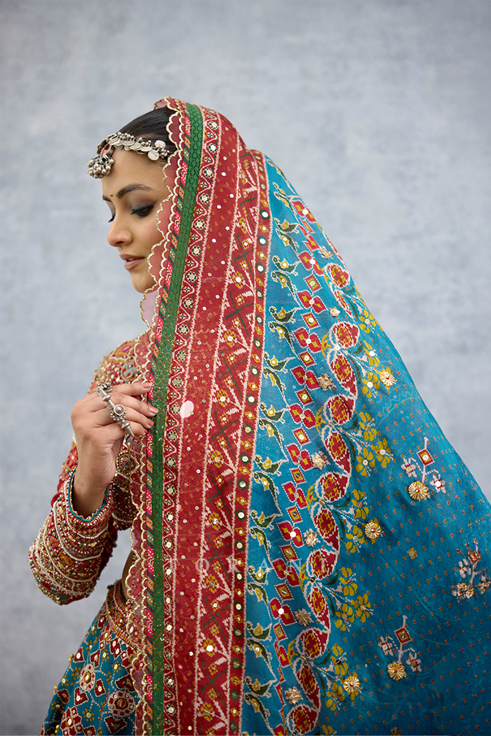 Kanak Varnaabha Lehenga Set