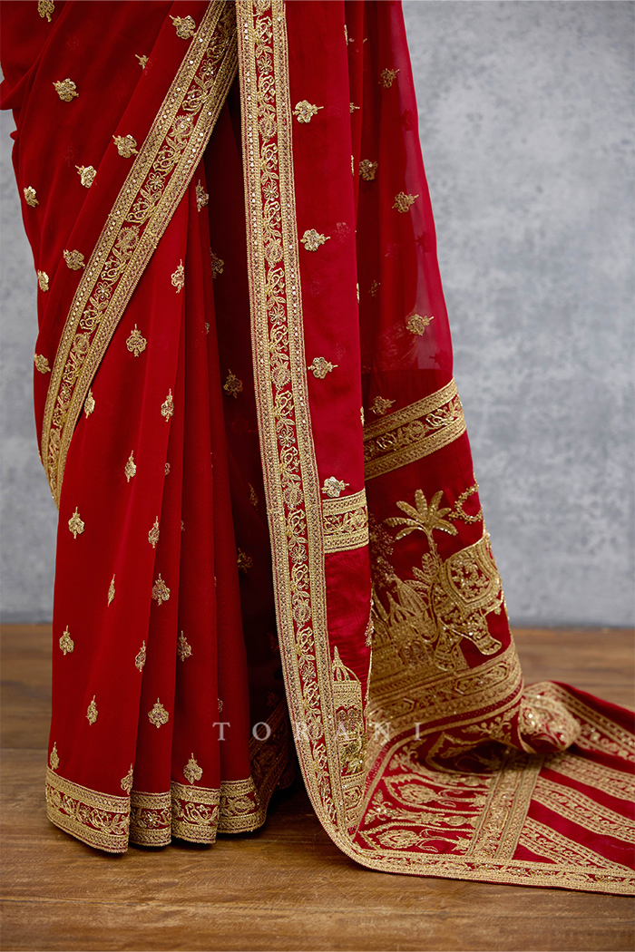 Lakshma Hoorain Saree