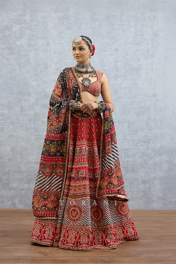Raktika Mashaal Mirali Lehenga Set