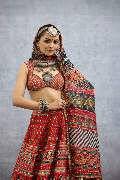 Raktika Mashaal Mirali Lehenga Set