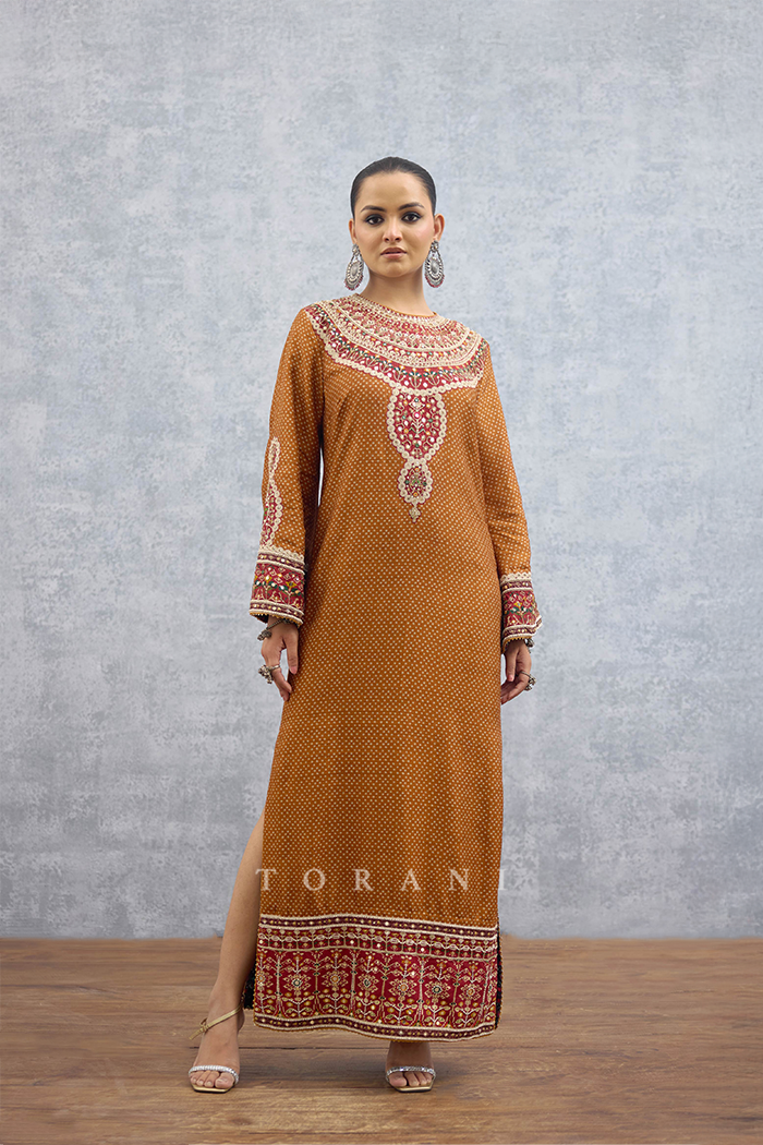 Kanak Rajuka Kaftan