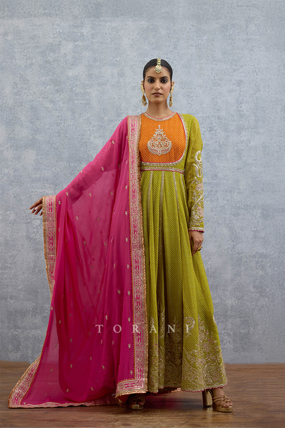 Lilau Tasnim Anarkali Set