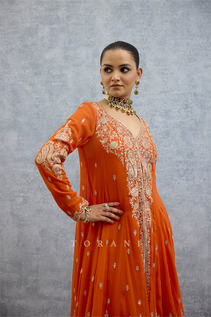 Sandali Alizay Anarkali Set