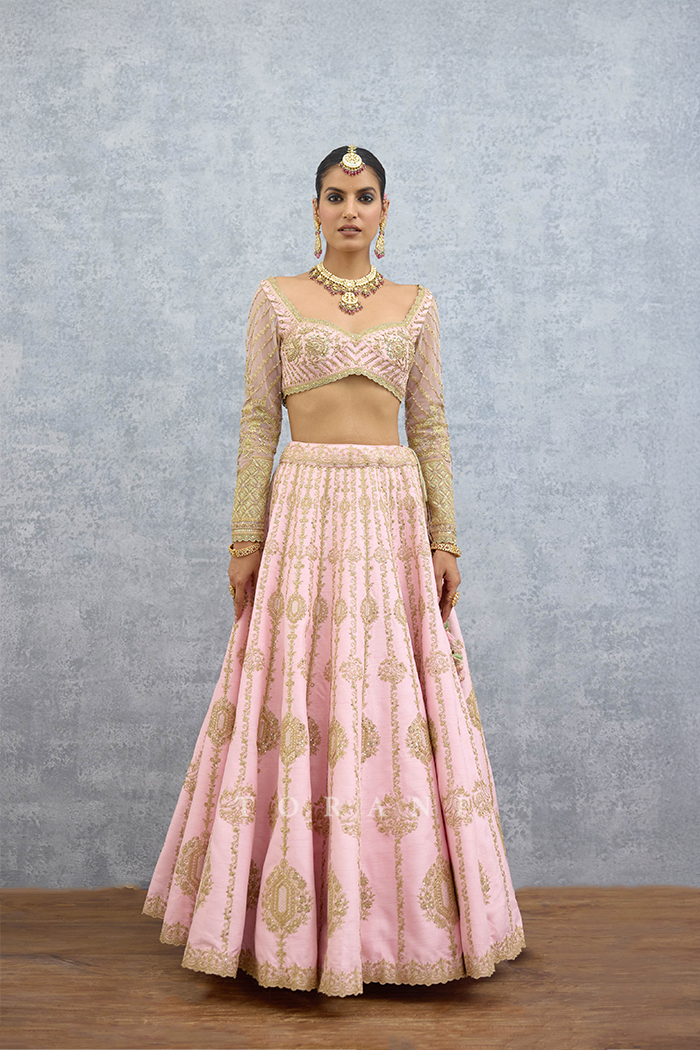 Sheesh Gul Eira Pusta Lehenga Set