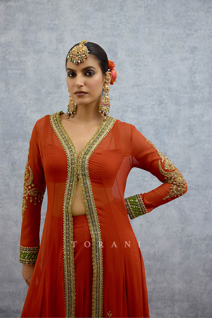 Lakshma Raina Cape Set
