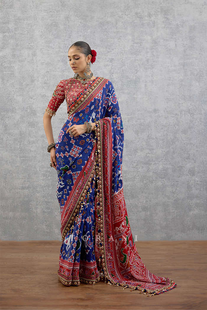 Niladri Chitrita Saree