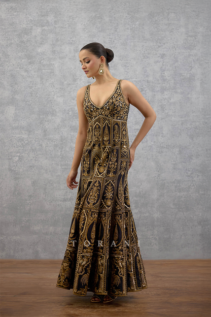 Kanchi Zarish Dress