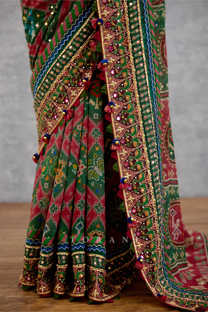 Surkhi Harit Ila Saree