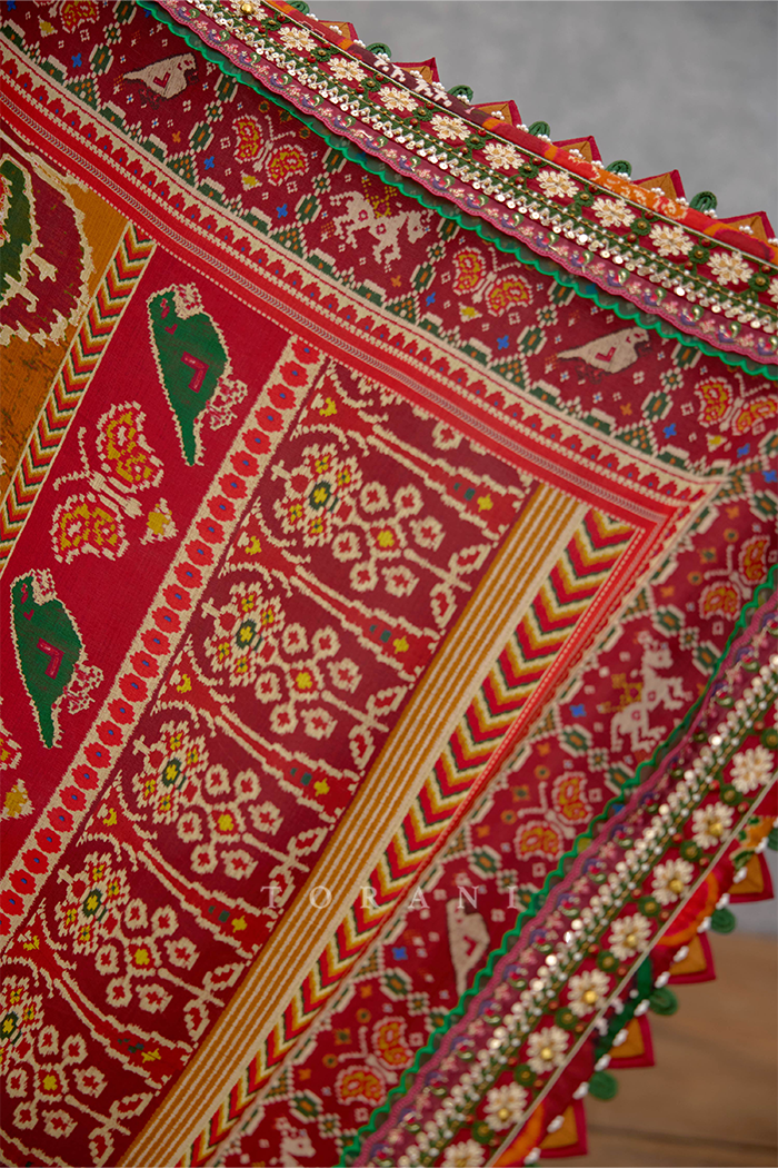 Kanak Harit Chitrita Saree