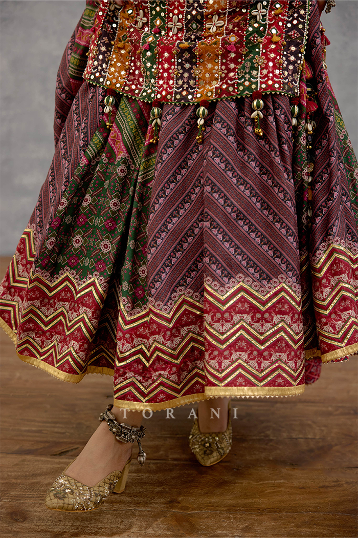 Rangili Virasa Kurta Set