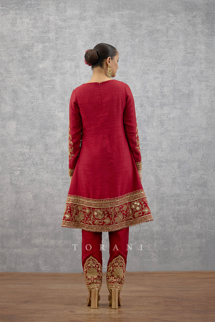 Lakshma Ayub Kurta Set