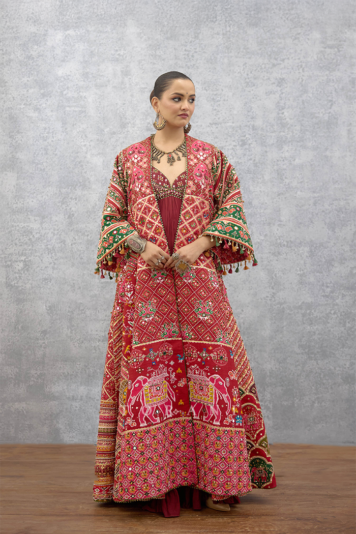 Surkhi Tarabi Cape