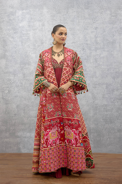 Surkhi Tarabi Cape