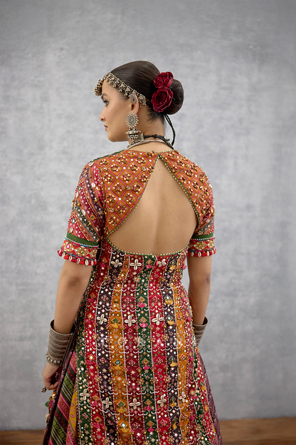 Rangili Virasa Kurta Set