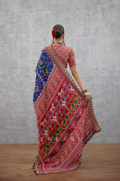 Niladri Chitrita Saree
