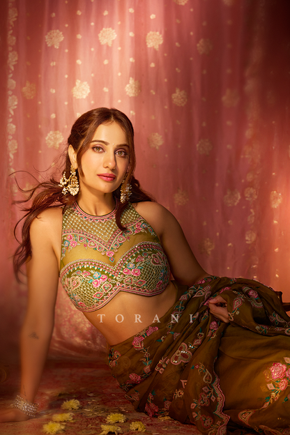 Kusha Kapila in our Dil Saaz Safiyya Saree Set