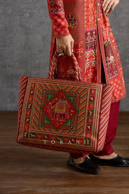Raktangi Aali Basta