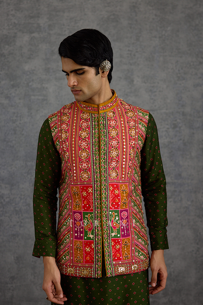 Harit Raktim Bandi Set