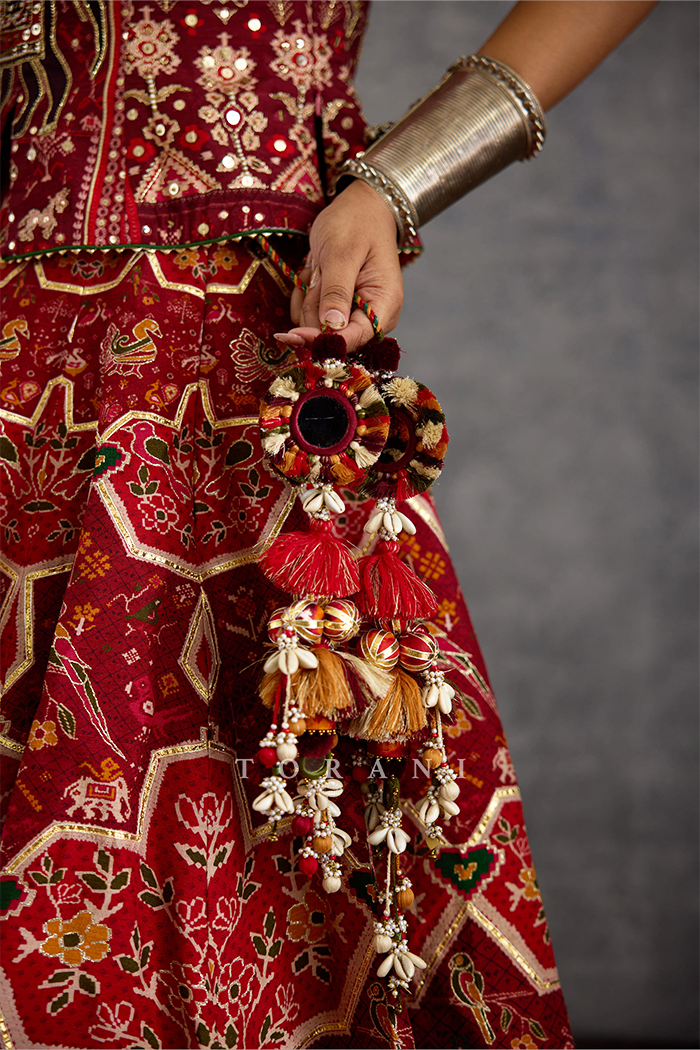 Surkhi Dhruvat Lehenga Set