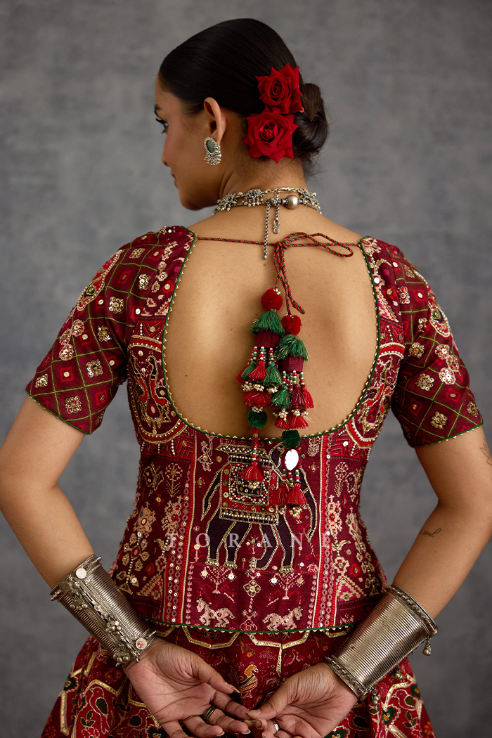 Surkhi Dhruvat Lehenga Set