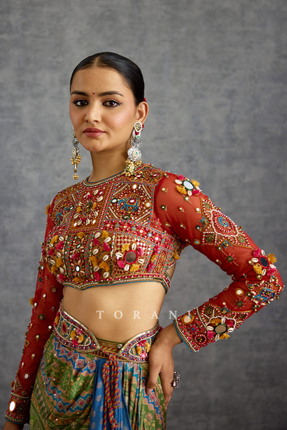 Surkhi Mehrbano Skirt Set