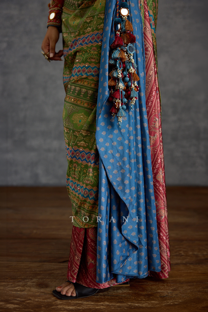 Surkhi Mehrbano Skirt Set
