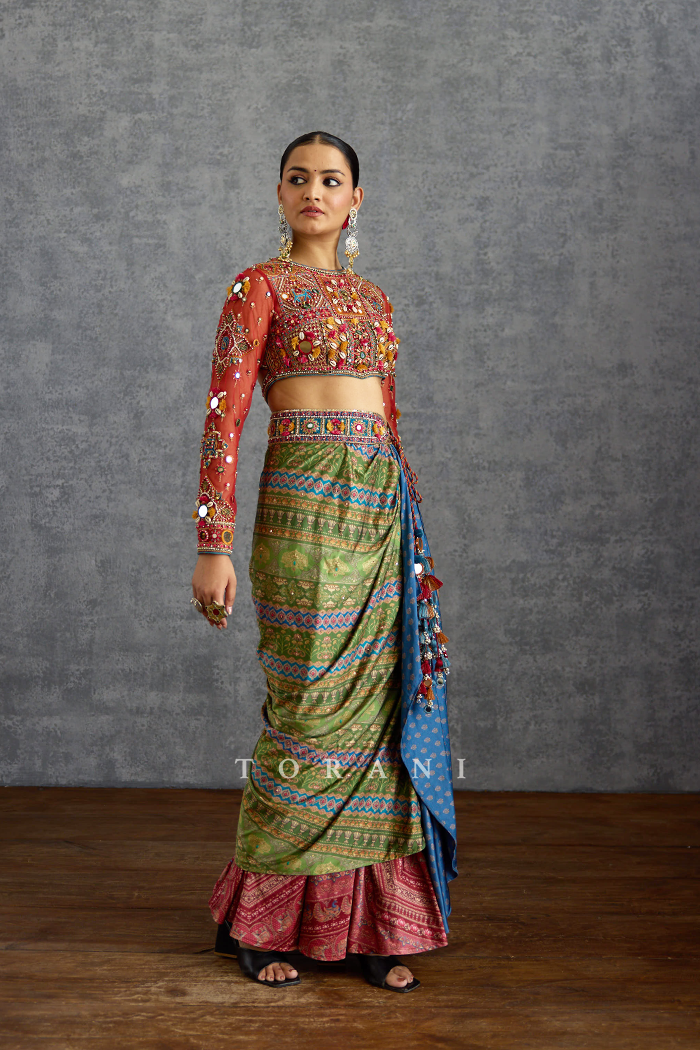Surkhi Mehrbano Skirt Set