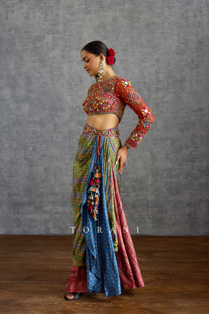 Surkhi Mehrbano Skirt Set