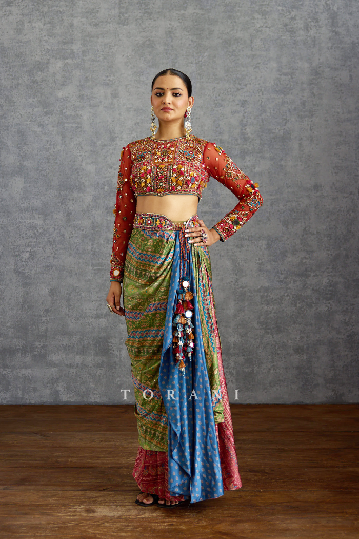 Surkhi Mehrbano Skirt Set