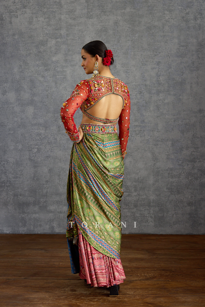 Surkhi Mehrbano Skirt Set