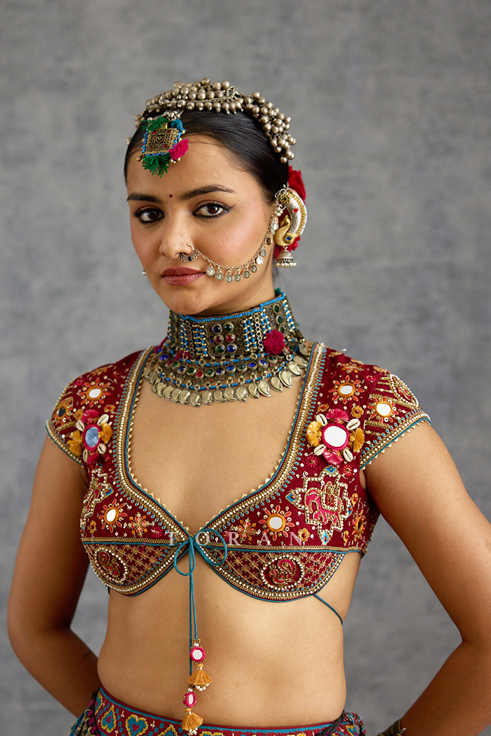 Varnaabha Unnat lehenga Set