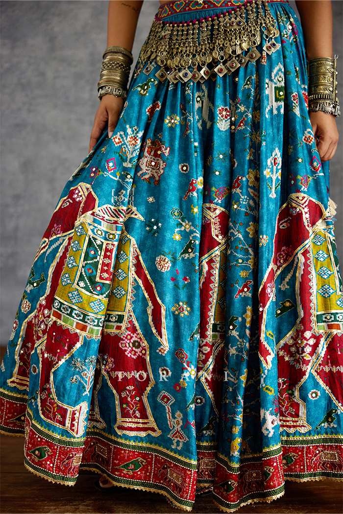 Varnaabha Unnat lehenga Set