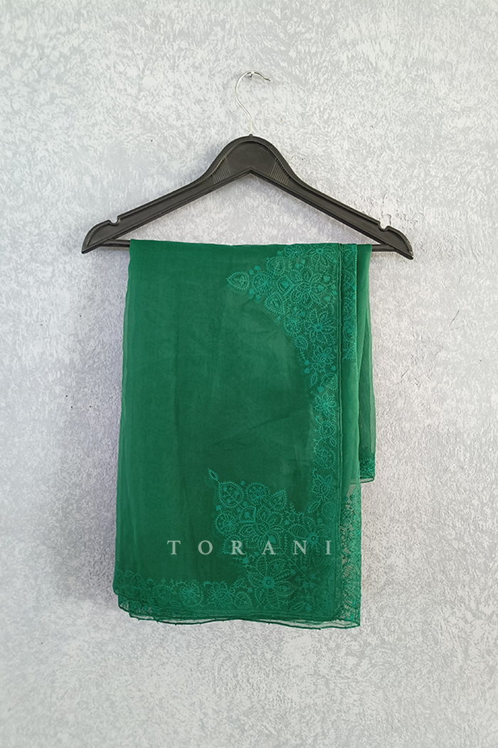 Sale- Sabz Aadrita odhni