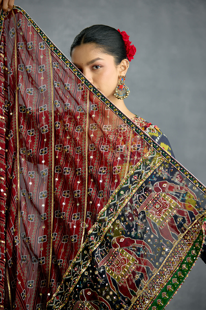 Virasa Patola Kurta Set