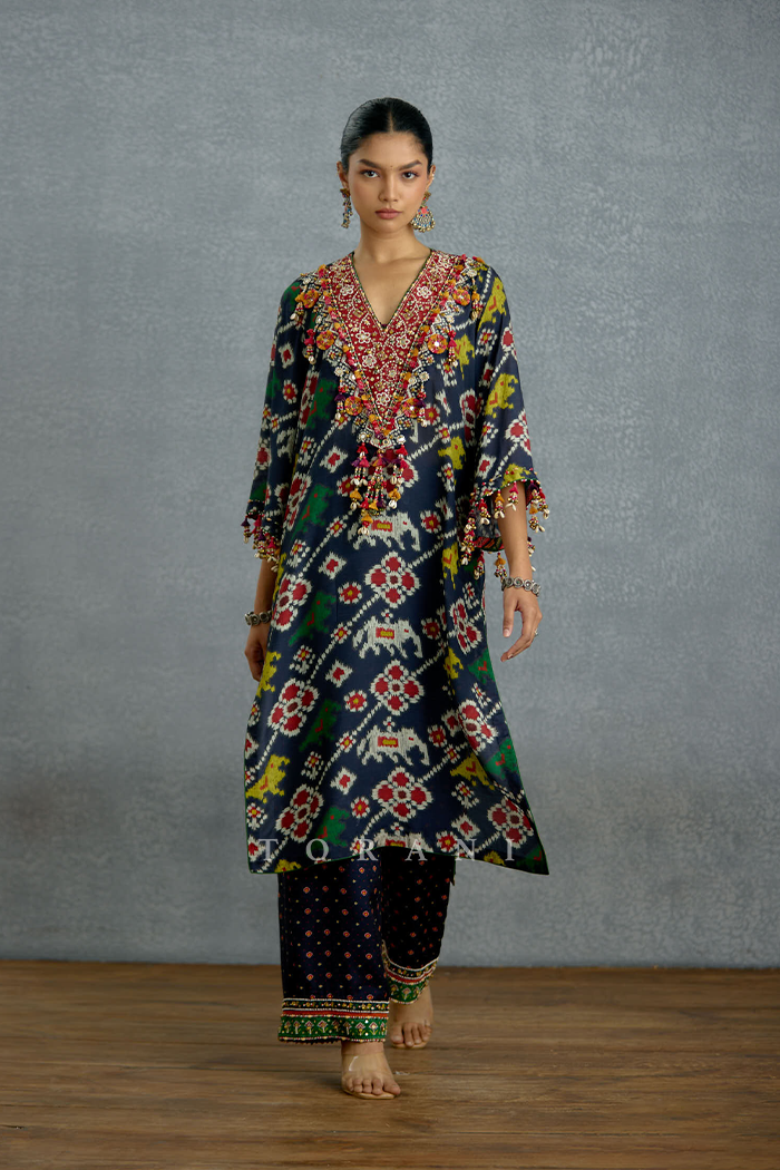 Virasa Patola Kurta Set