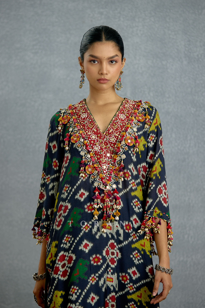 Virasa Patola Kurta Set