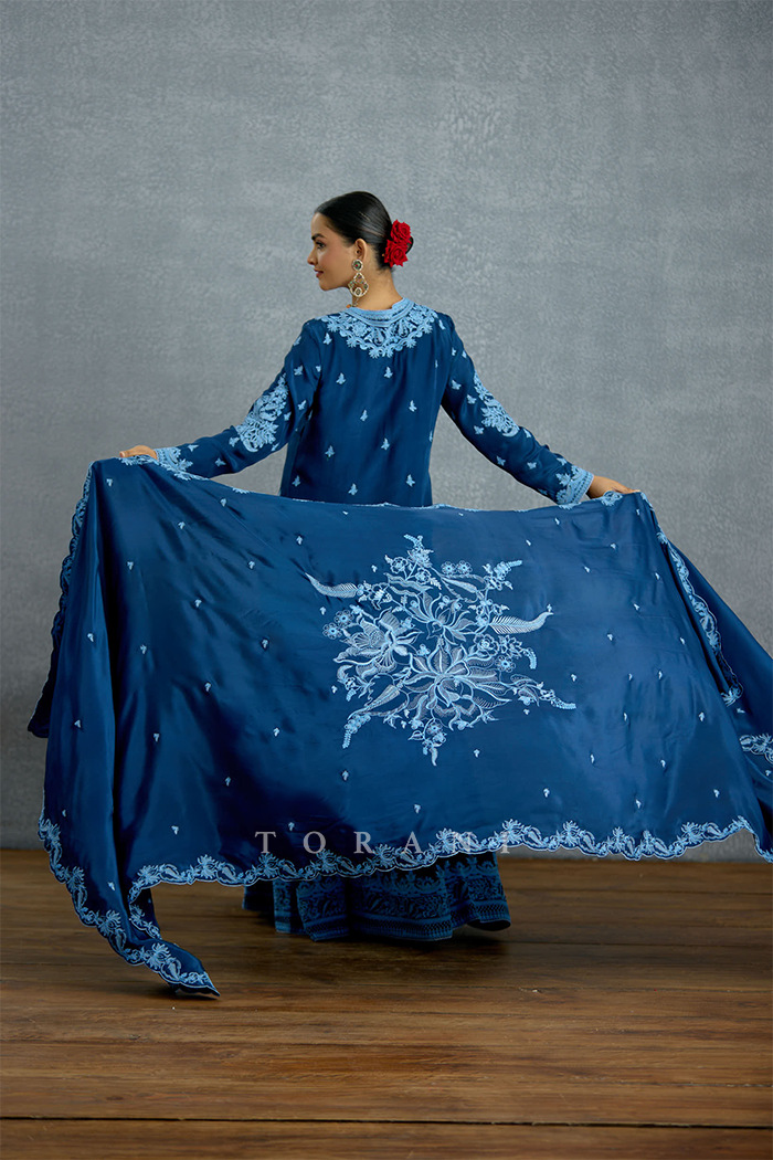 Shayamala Nilaaya Sharara Set