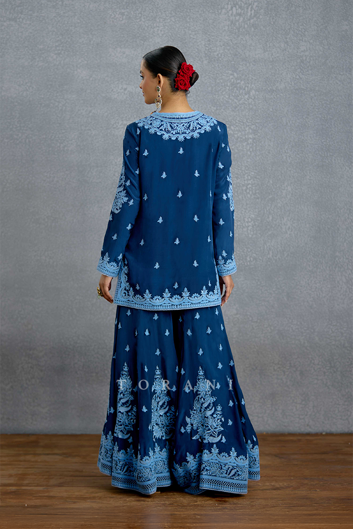 Shayamala Nilaaya Sharara Set