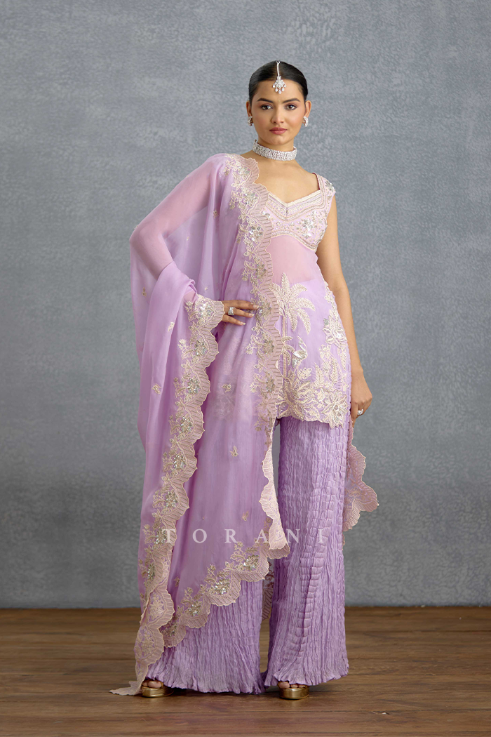 Nairika Chandra Chaandni Set