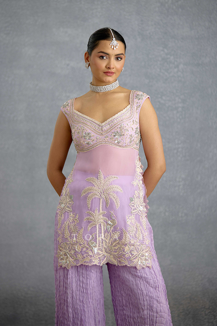 Nairika Chandra Chaandni Set