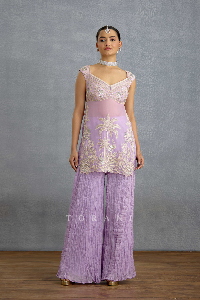 Nairika Chandra Chaandni Set